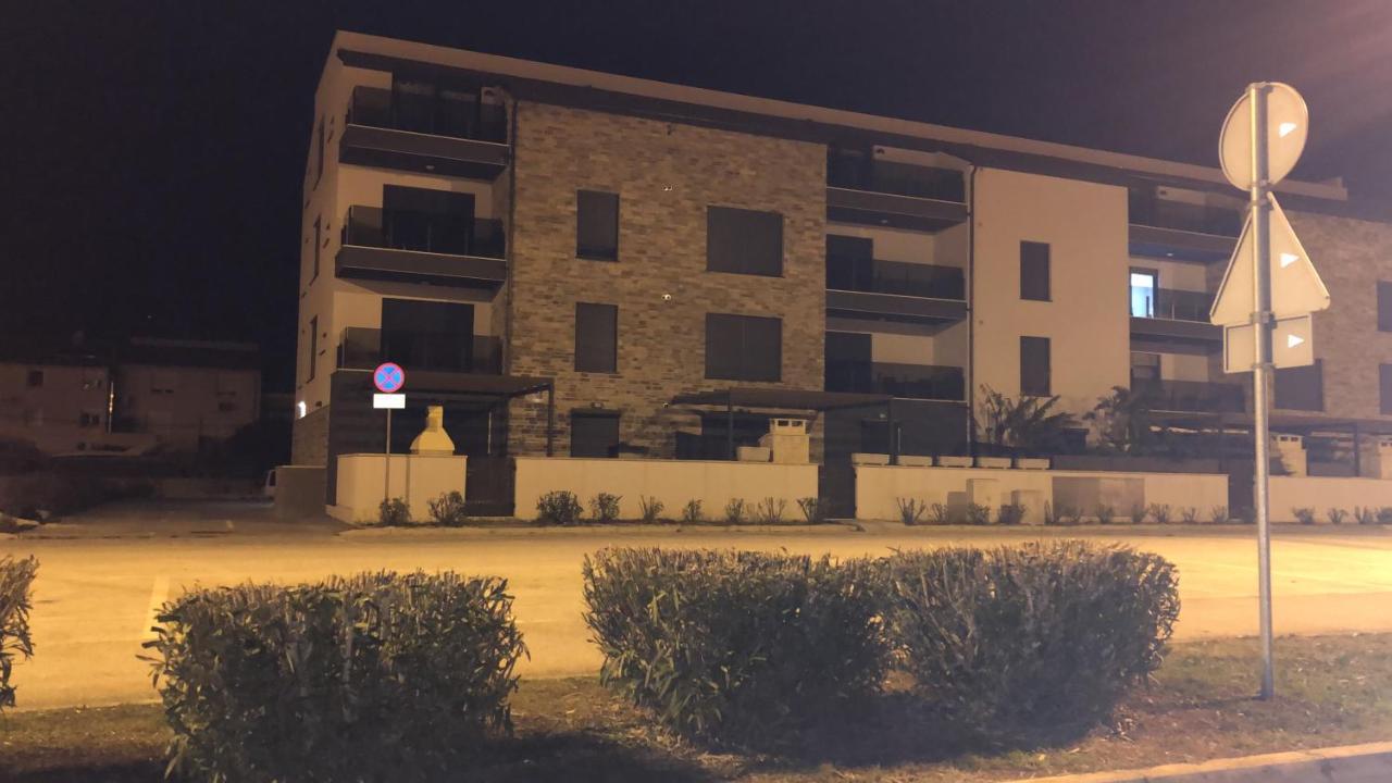 Apartment Petrovic Medulin Ngoại thất bức ảnh